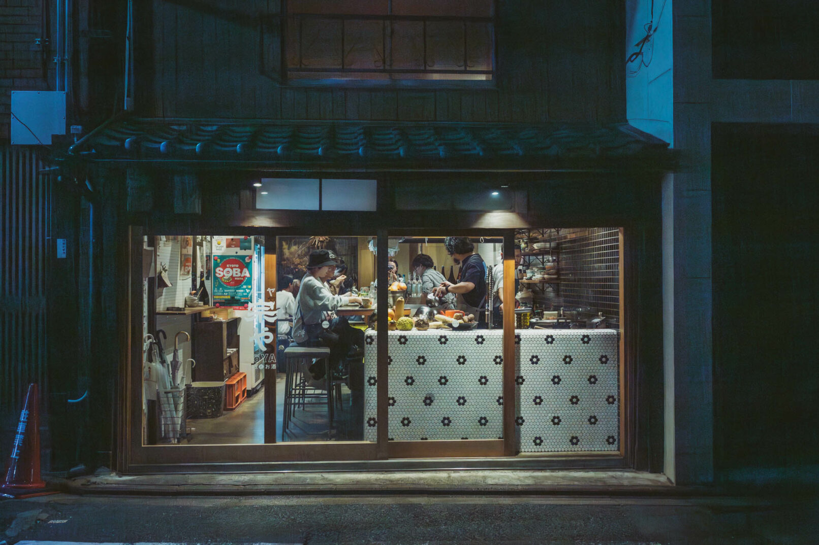 Photographie "Izakaya " - Reportage - Série - documentaire - Audrey Viste, Photographe à Montpellier | Photographe Montpellier