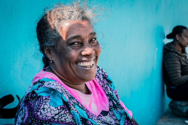 Photographie "Sourire de Mindelo" - Portraits - Voyages- Audrey Viste, Photographe à Montpellier | Photographe Montpellier